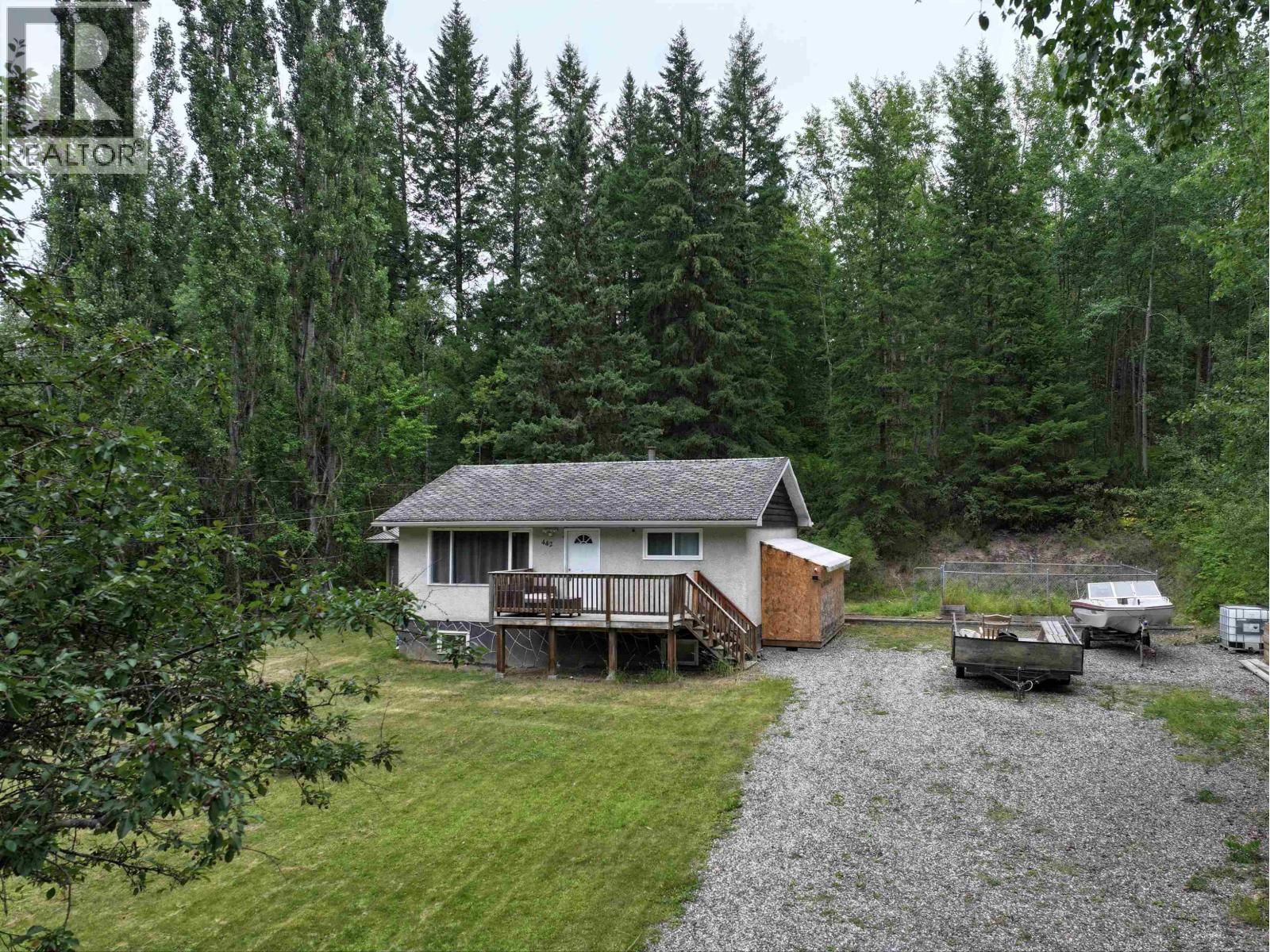 442 AMSBAUGH Road, Quesnel, British Columbia V2J 5N7