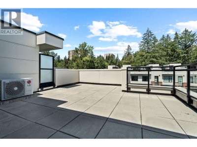 2035 GLENAIRE Drive | North Vancouver British Columbia | Slide Image Thirty-one