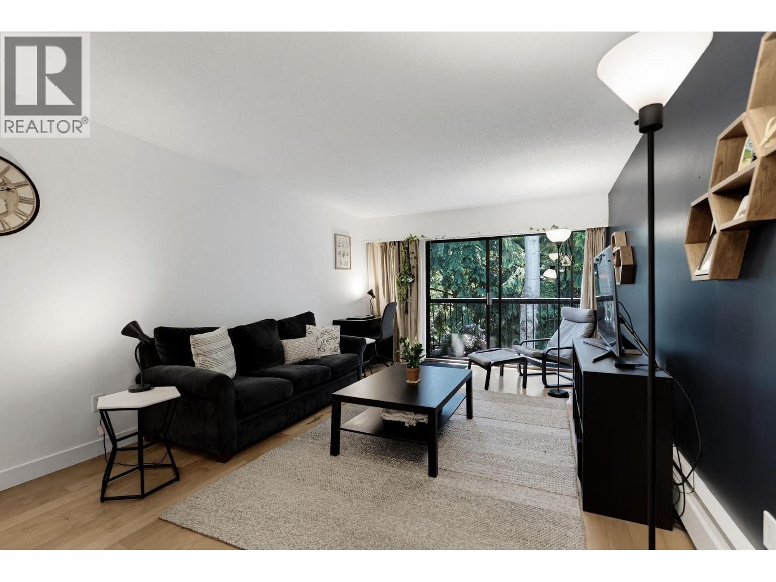1844 7TH Avenue, Vancouver, British Columbia V6J 1S8