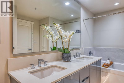 3096 WINDSOR Gate | Coquitlam British Columbia | Slide Image Thirteen