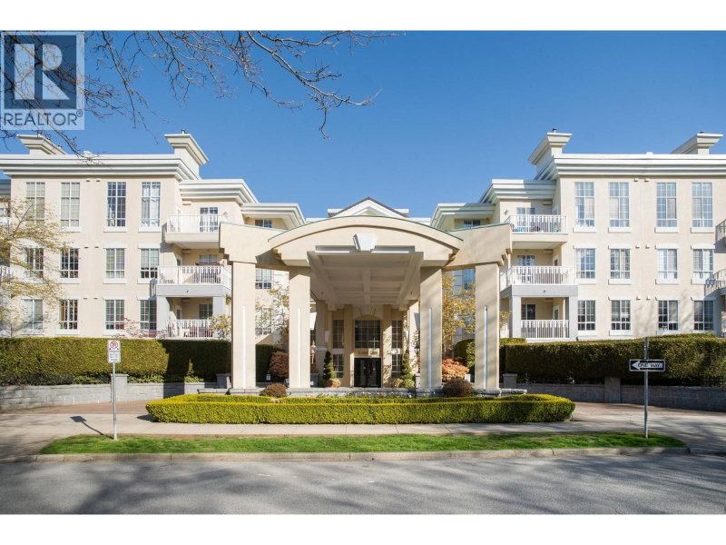5835 HAMPTON Place Vancouver British Columbia, V6T 2G2 - 2 Bedrooms Condo For Sale