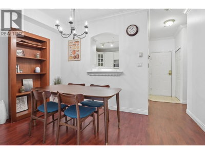 5835 HAMPTON Place | Vancouver British Columbia | Slide Image Eight