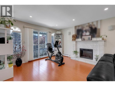 1457 18TH Avenue | Vancouver British Columbia | Slide Image Eight