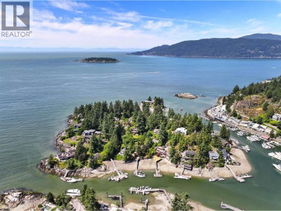 5851 EAGLE Island | West Vancouver British Columbia | Slide Image Twenty-two