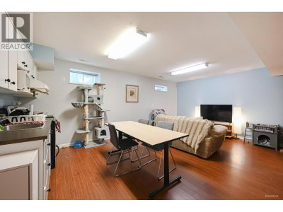 2995 PINETREE Close | Coquitlam British Columbia | Slide Image Twenty-nine