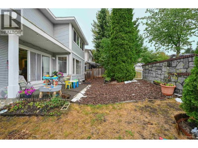 2995 PINETREE Close | Coquitlam British Columbia | Slide Image Thirty-two