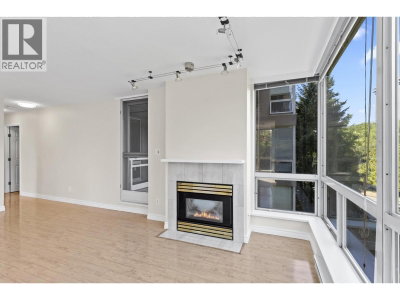 9633 MANCHESTER Drive | Burnaby British Columbia | Slide Image Nine