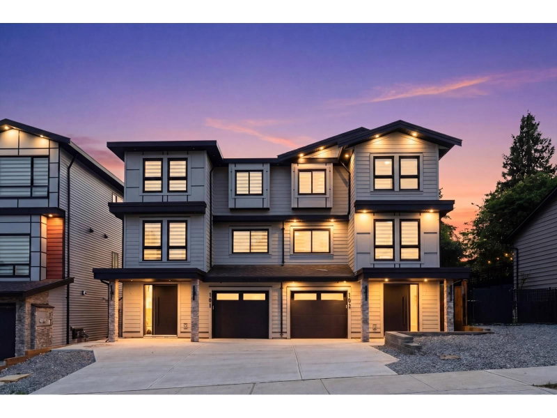 5745 172 Street Surrey British Columbia, V3S 3Z4 - 6 Bedrooms Condo For Sale