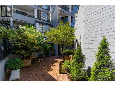 1270 ROBSON Street | Vancouver British Columbia | Slide Image Twelve