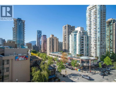 1270 ROBSON Street | Vancouver British Columbia | Slide Image Thirty-two