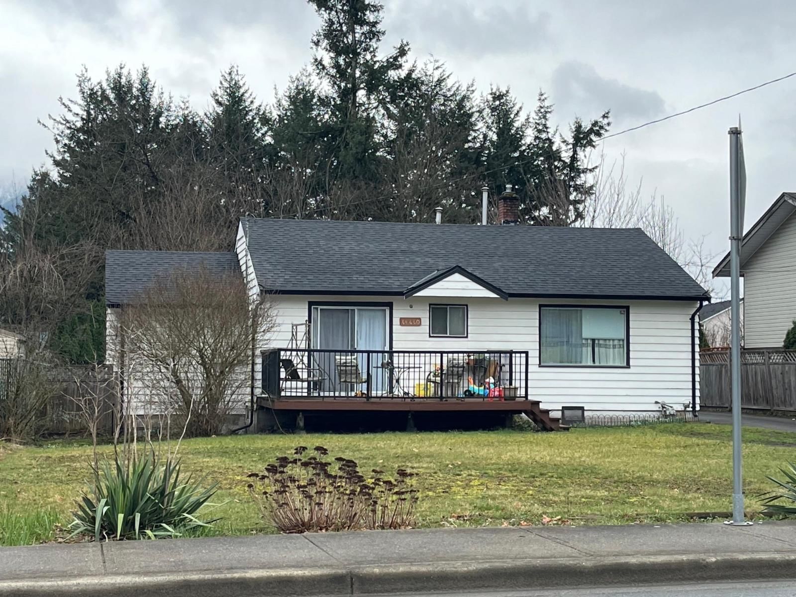 46440 STEVENSON Road, Chilliwack, British Columbia V2R 4M2