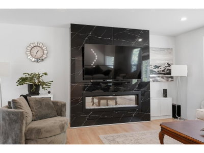 14348 GLADSTONE Drive | Surrey British Columbia | Slide Image Eight