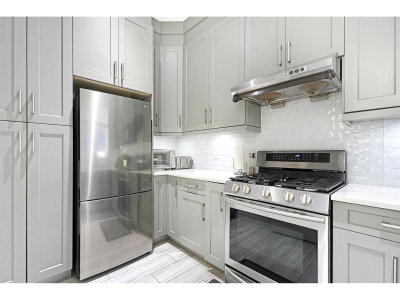 14932 35A Avenue | Surrey British Columbia | Slide Image Seventeen