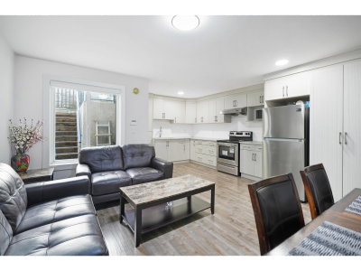 14932 35A Avenue | Surrey British Columbia | Slide Image Thirty-five