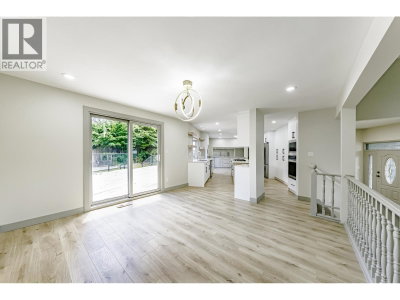 7516 LAMBETH Drive | Burnaby British Columbia | Slide Image Nineteen