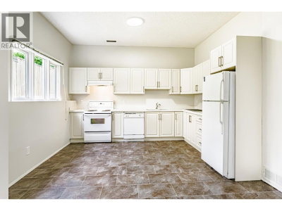 7516 LAMBETH Drive | Burnaby British Columbia | Slide Image Thirty-six