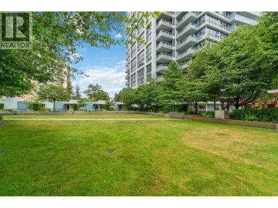 4400 BUCHANAN Street | Burnaby British Columbia | Slide Image Thirty-one