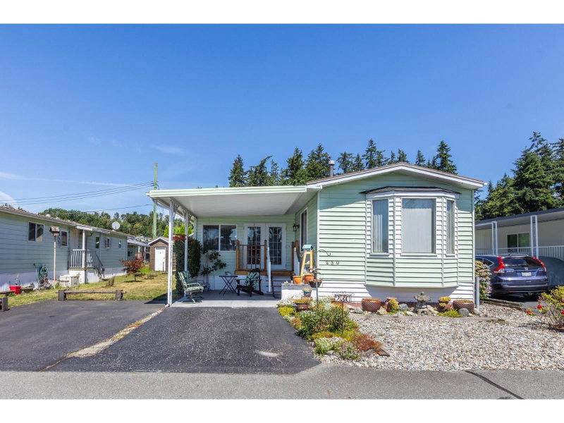 27111 0 Avenue Langley British Columbia, V4W 2T6 - 2 Bedrooms Condo For Sale