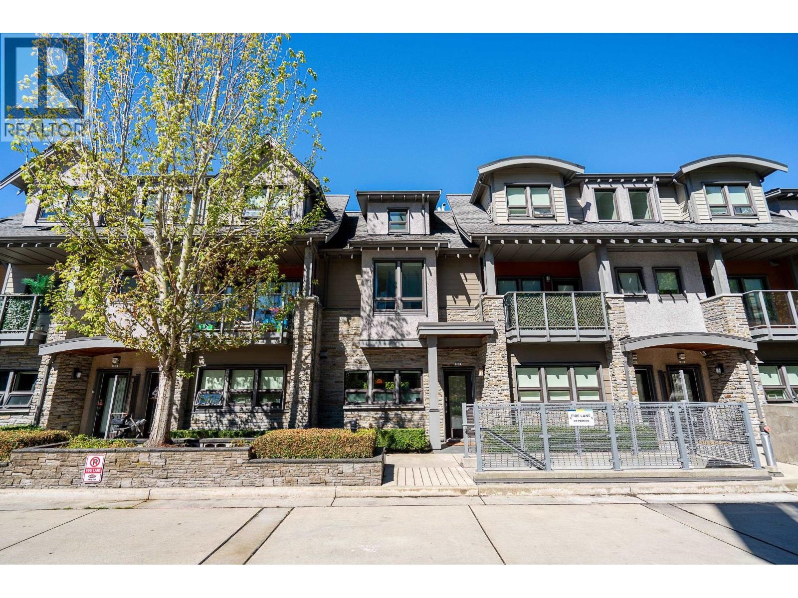 1768 55A Street, Delta, British Columbia V4M 0A9