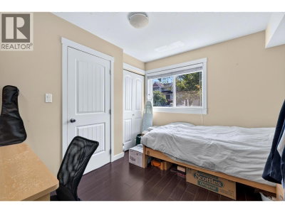 7393 TURNILL Street | Richmond British Columbia | Slide Image Twenty-five