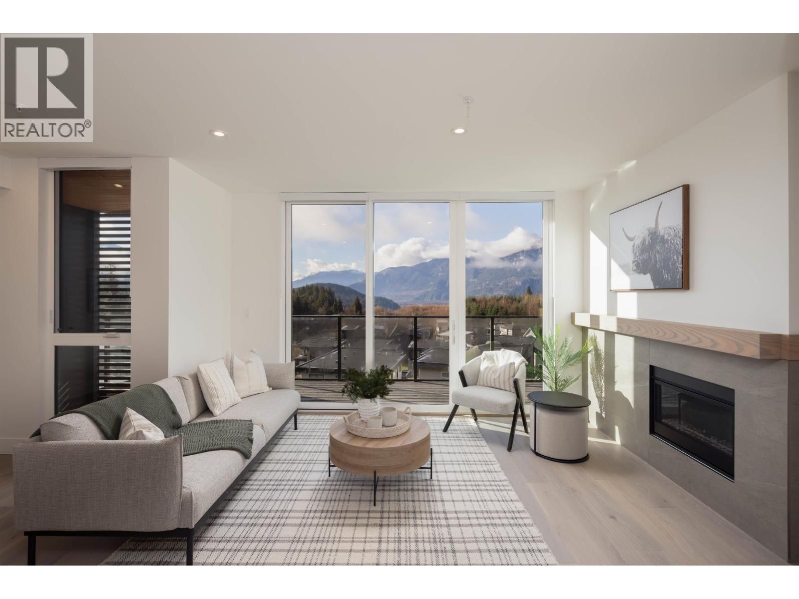 3405 MAMQUAM Road, Squamish, British Columbia V8B 1E4