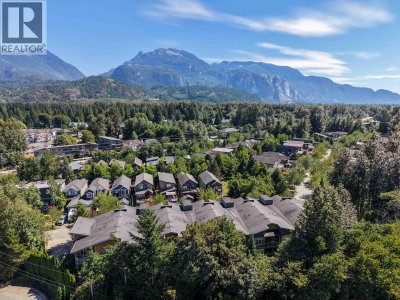 40147 GOVERNMENT Road | Squamish British Columbia | Slide Image Thirty-seven