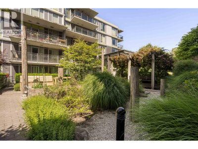 3168 RIVERWALK Avenue | Vancouver British Columbia | Slide Image Forty