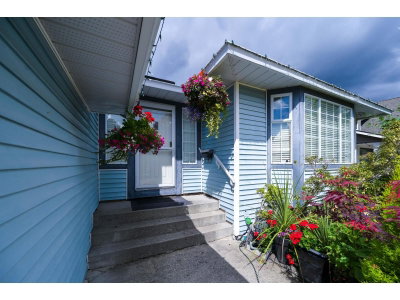 15477 93A Avenue | Surrey British Columbia | Slide Image Four