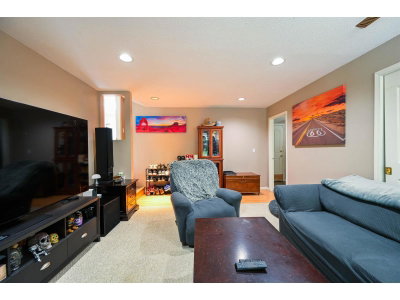 15477 93A Avenue | Surrey British Columbia | Slide Image Nine