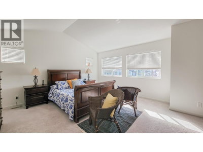 24670 106 Avenue | Maple Ridge British Columbia | Slide Image Thirteen