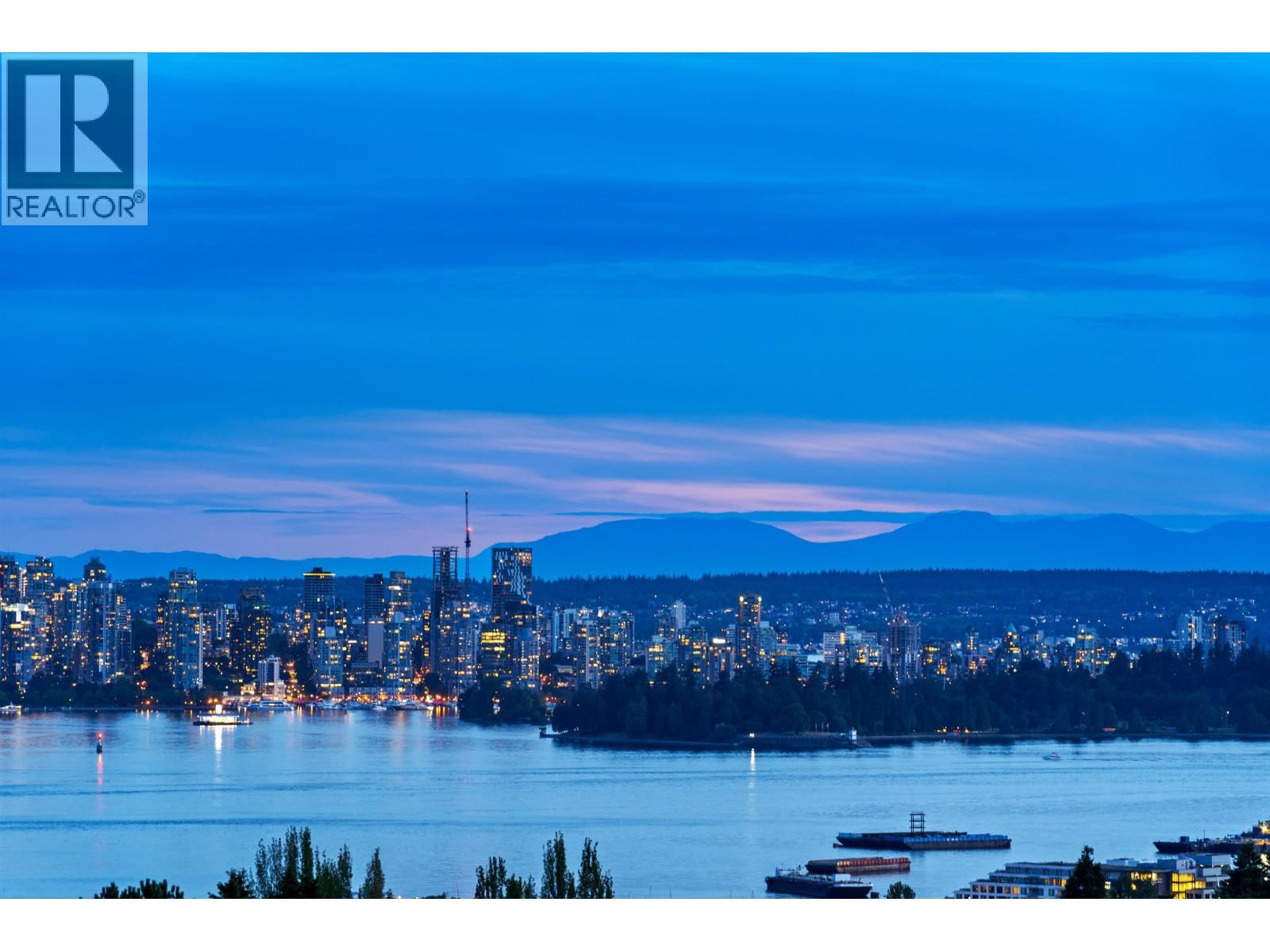 120 16TH Street, North Vancouver, British Columbia V7M 3N6