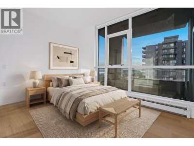 120 16TH Street | North Vancouver British Columbia | Slide Image Nine