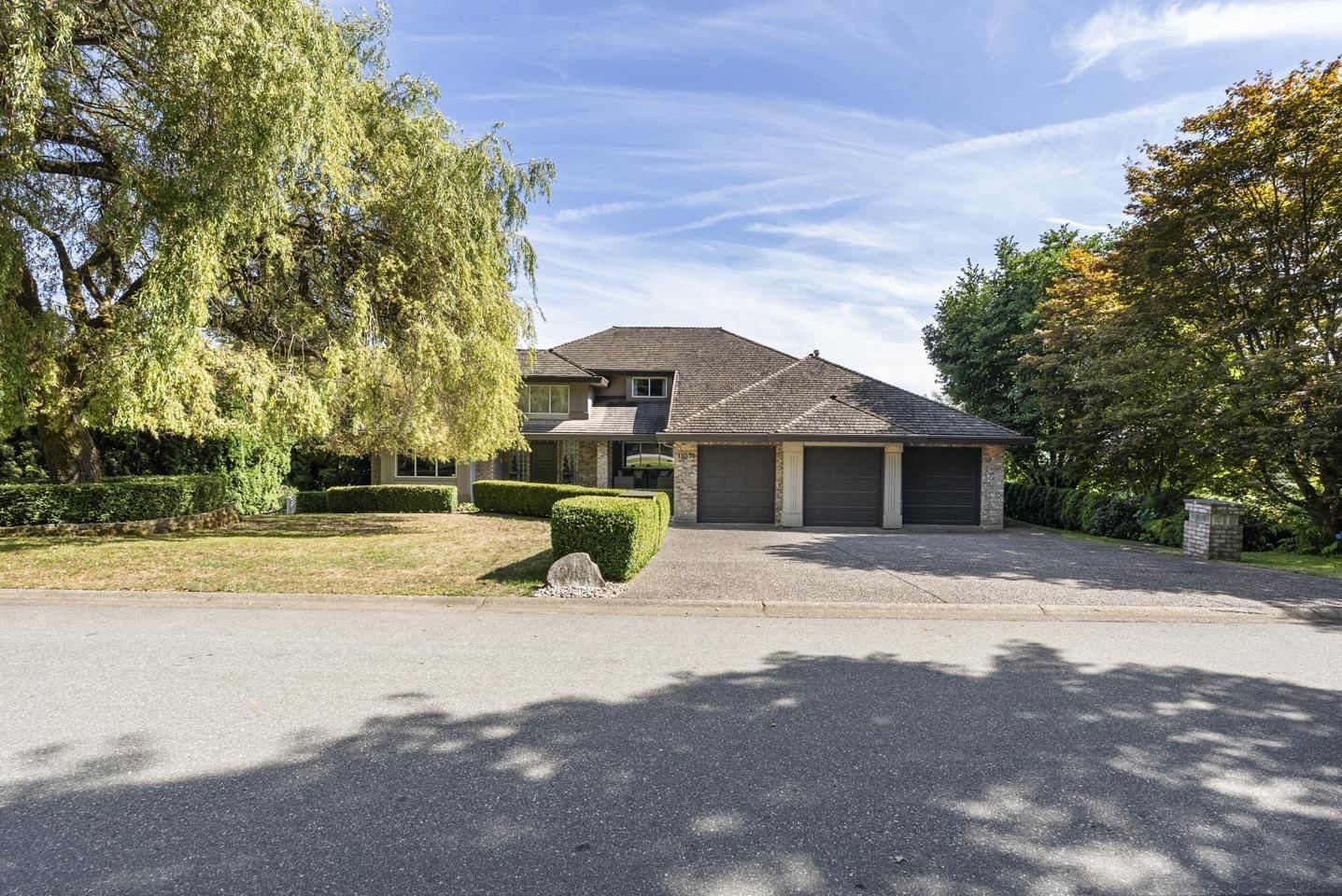 16672 77 Avenue, Surrey, British Columbia V3S 8G1