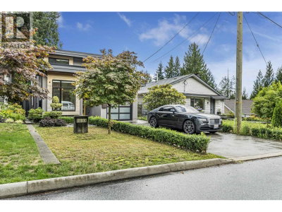 1033 PROSPECT Avenue | North Vancouver British Columbia | Slide Image Two
