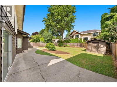 4237 CANDLEWOOD Drive | Richmond British Columbia | Slide Image Thirty-seven