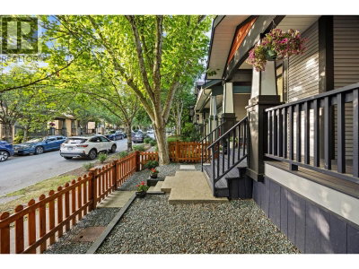 10256 243A Street | Maple Ridge British Columbia | Slide Image Twenty-one