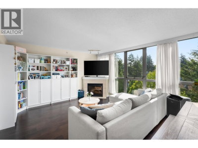 295 GUILDFORD Way | Port Moody British Columbia | Slide Image Three