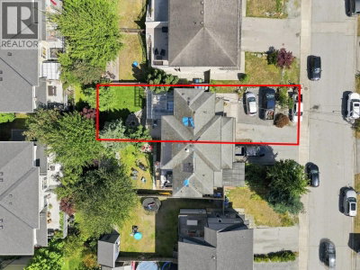 1771 HARRIS Road | Squamish British Columbia | Slide Image Thirty-two