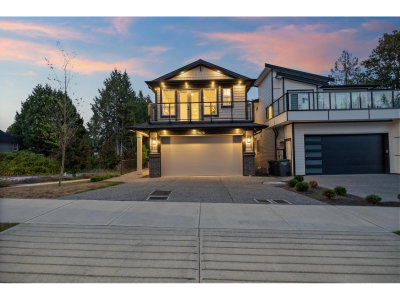 7028 205 Street | Langley British Columbia | Slide Image Six