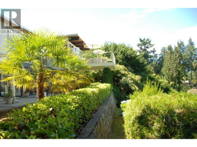 7145 CLIFF Road | West Vancouver British Columbia | Slide Image Twenty