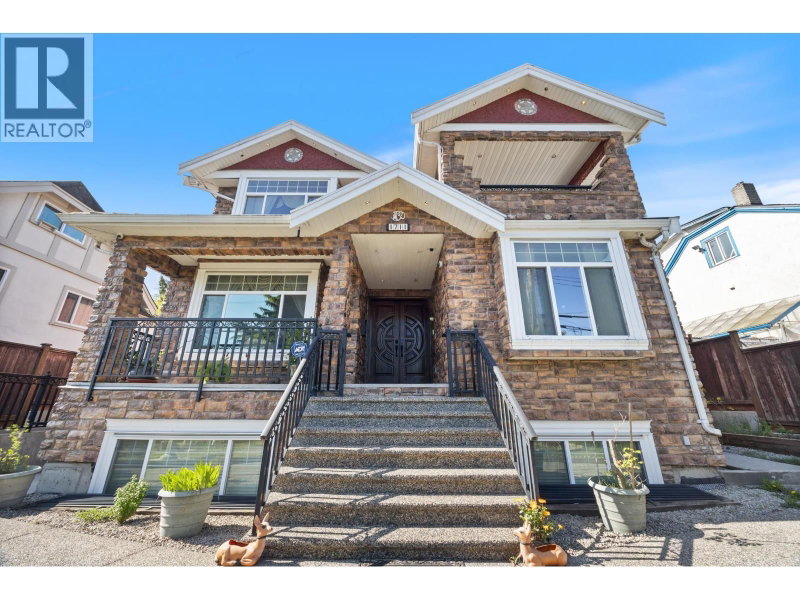1711 SIXTH Avenue New Westminster British Columbia, V3M 2C8 - 9 Bedrooms Home For Sale