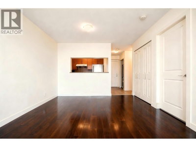 5380 OBEN Street | Vancouver British Columbia | Slide Image Six