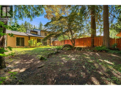 2655 RHUM & EIGG Drive | Squamish British Columbia | Slide Image Thirty-five