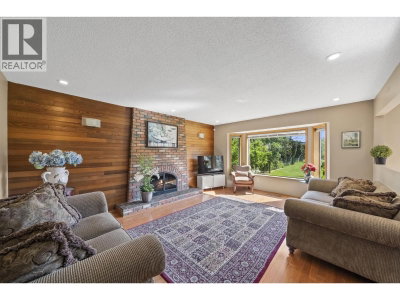 6546 GIBBONS Drive | Richmond British Columbia | Slide Image Twelve