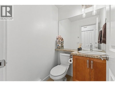 1427 COLLINS Road | Coquitlam British Columbia | Slide Image Nine