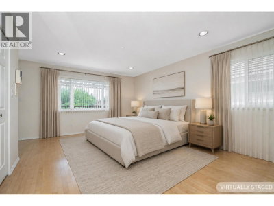 2304 GARDEN Drive | Vancouver British Columbia | Slide Image Nineteen