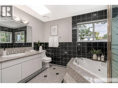 2304 GARDEN Drive | Vancouver British Columbia | Slide Image Twenty-three