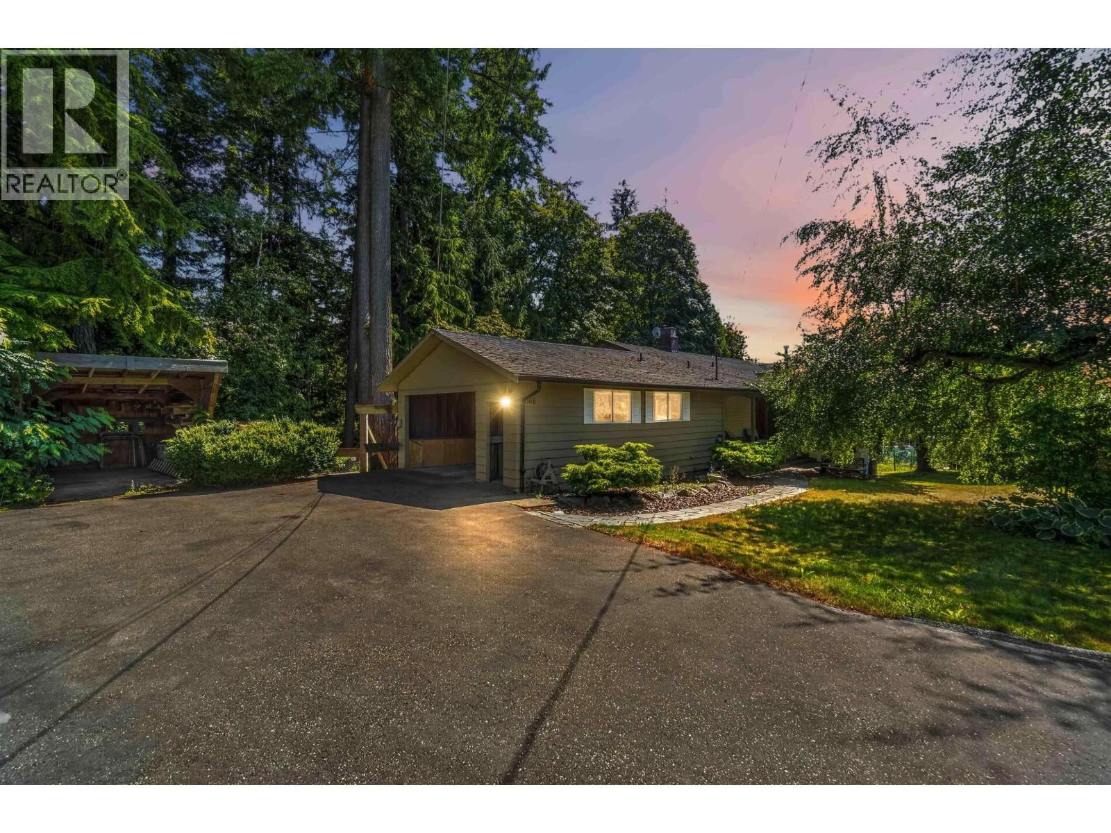1168 CHARLAND Avenue, Coquitlam, British Columbia V3K 3L1