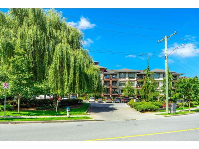 2233 MCKENZIE Road | Abbotsford British Columbia | Slide Image Two
