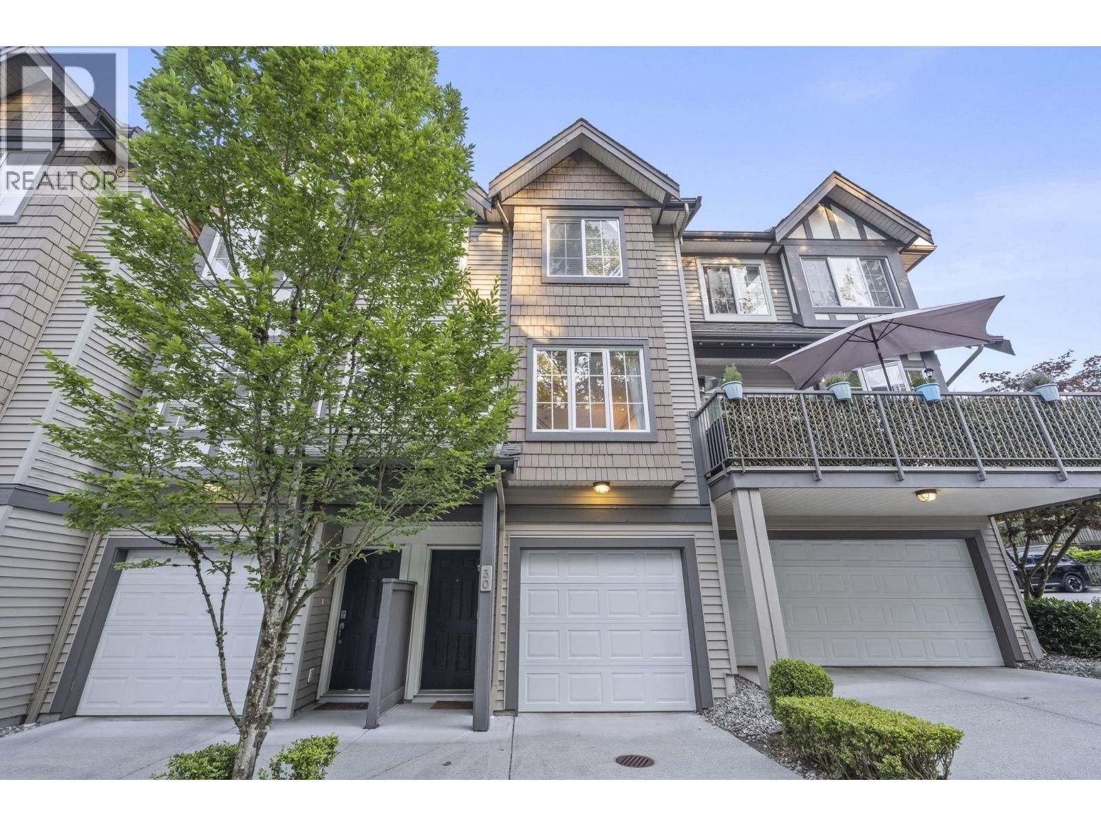 8533 CUMBERLAND Place, Burnaby, British Columbia V3N 5C1